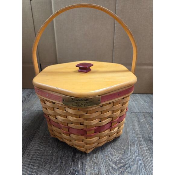 Longaberger 1997 Holiday Christmas Hostess Snowflake Basket Protector Wood Lid - Picture 1 of 7